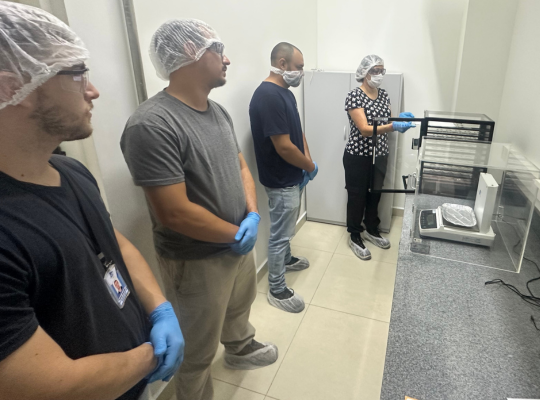 Capacitação no CCB: Projeto de Monitoramento de Emissões de Particulados Atmosféricos