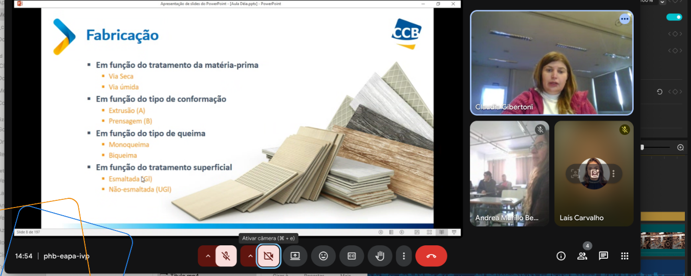 Curso sobre patologias em revestimentos cerâmicos é ministrado para o IFSC