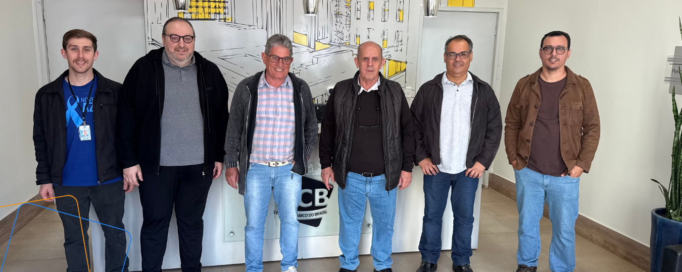 ICASA visita o Laboratório de Sanitários do CCB