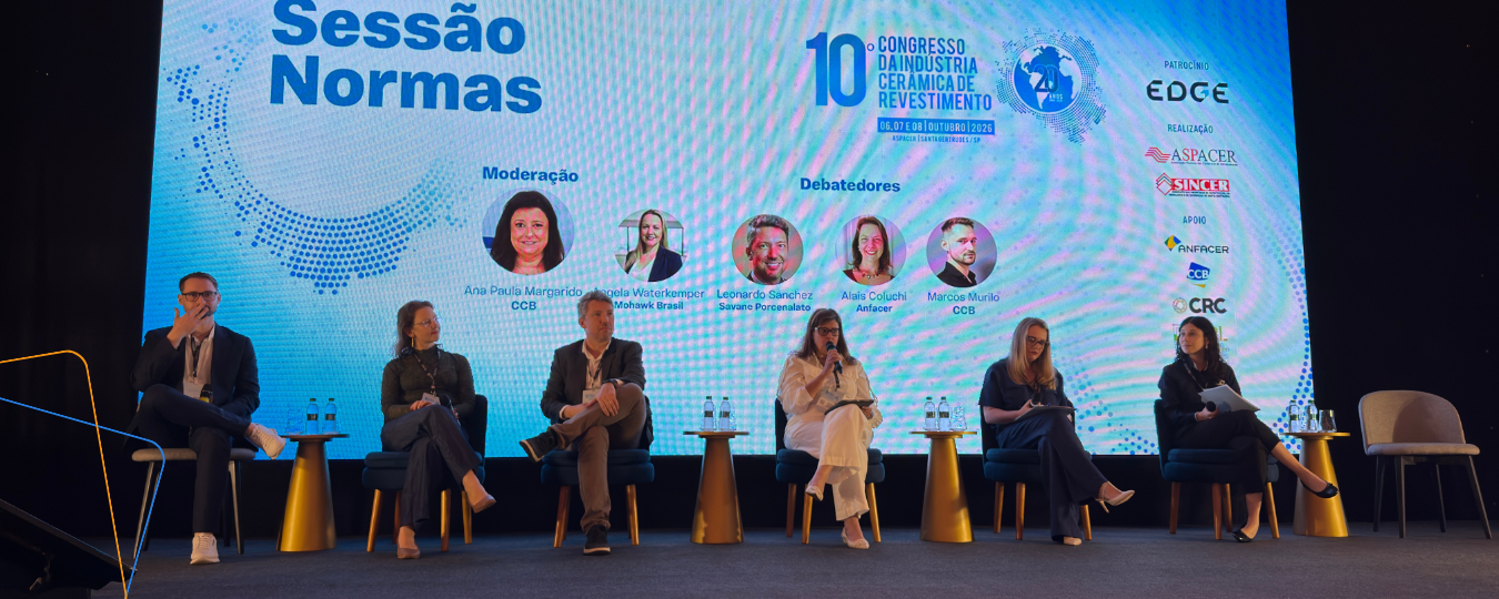 CCB marca presença no primeiro dia do 10º Congresso da Indústria Cerâmica de Revestimento
